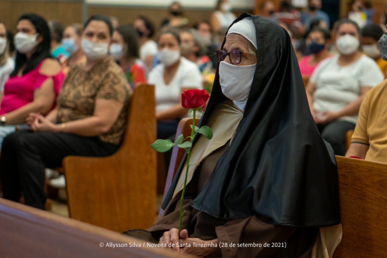 7 Dia Novena26 Santuário Santa Terezinha do Menino Jesus e da Sagrada